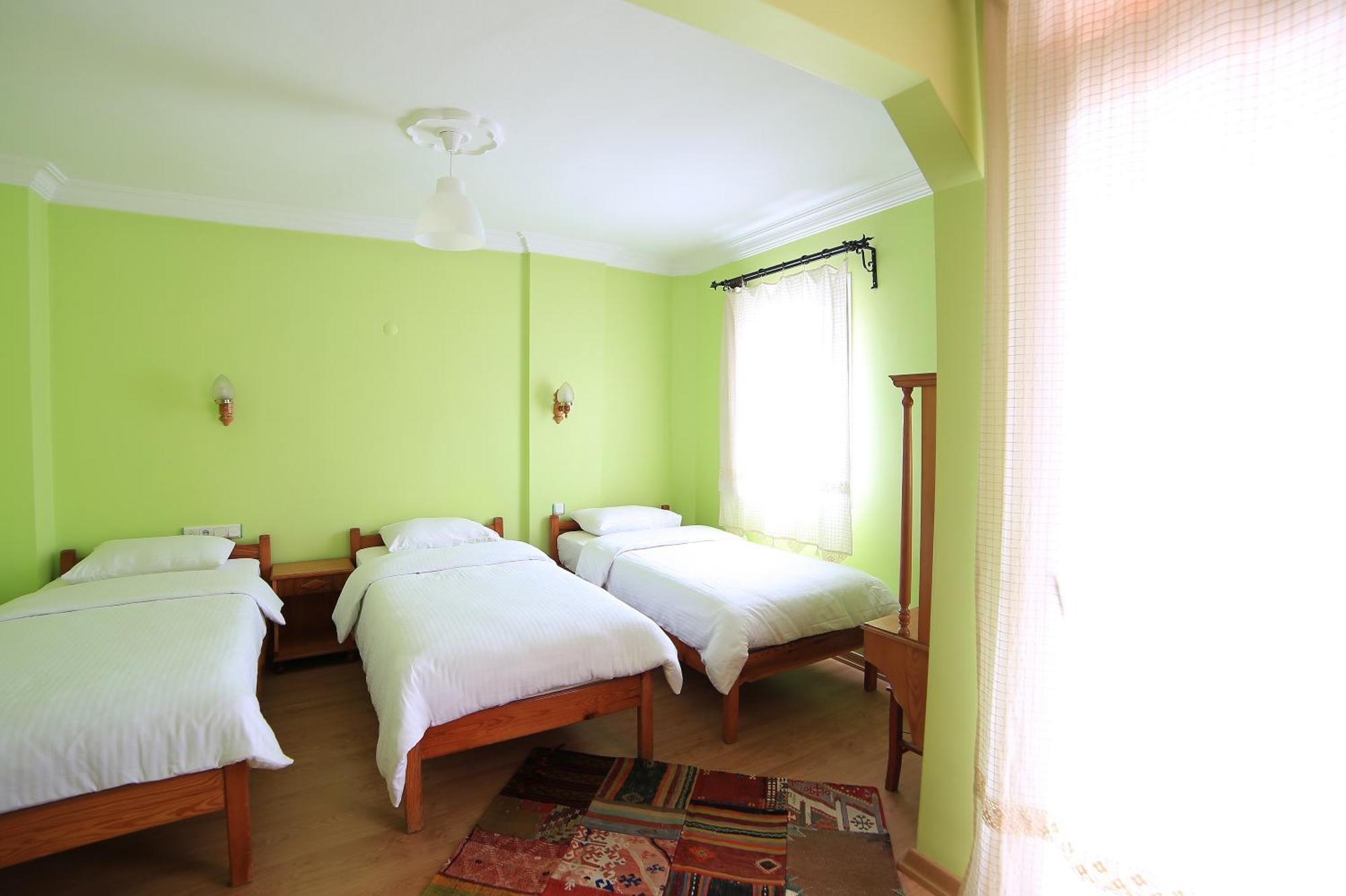 Nazar Hotel セルチュク 部屋 写真