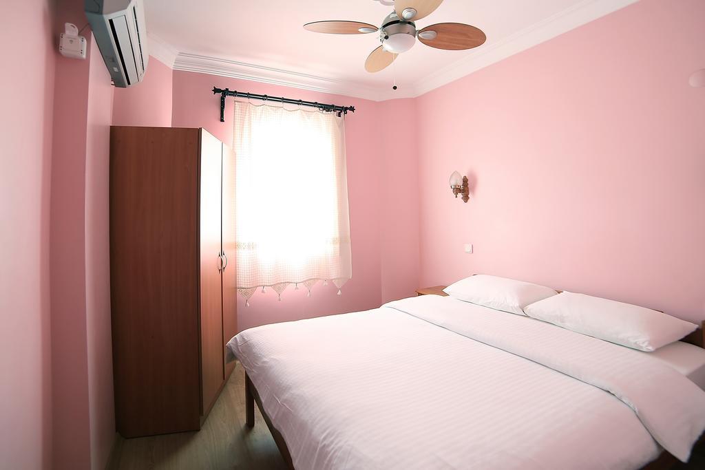 Nazar Hotel セルチュク 部屋 写真