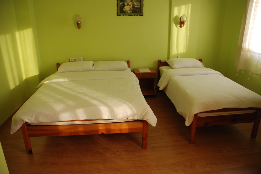 Nazar Hotel セルチュク 部屋 写真